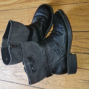 Roxy boots size 6